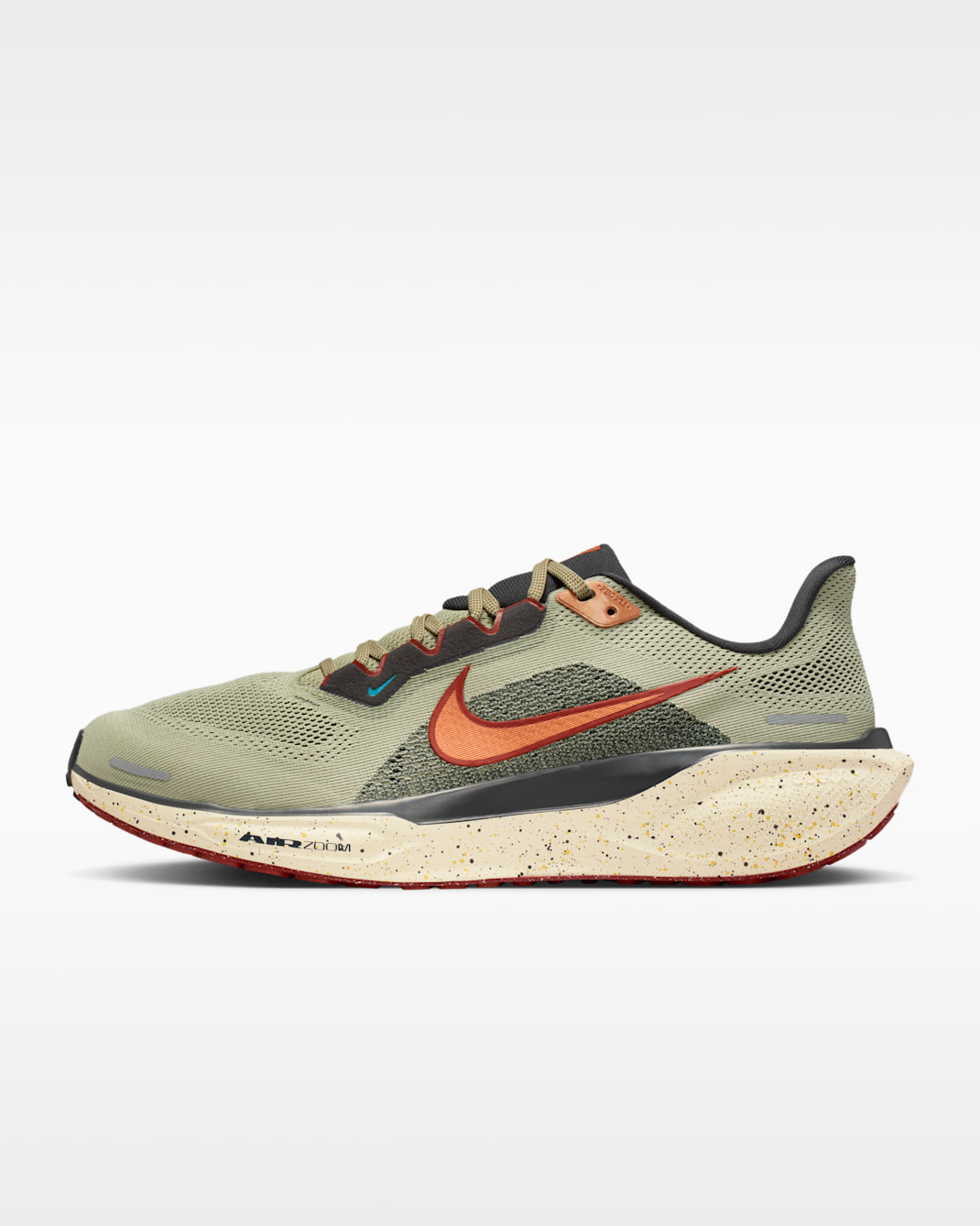 Nike Pegasus 41 running shoes in pale green